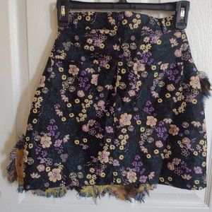 Missguided Women's Jacquard Floral Frayed Edge Mini Skirt Size